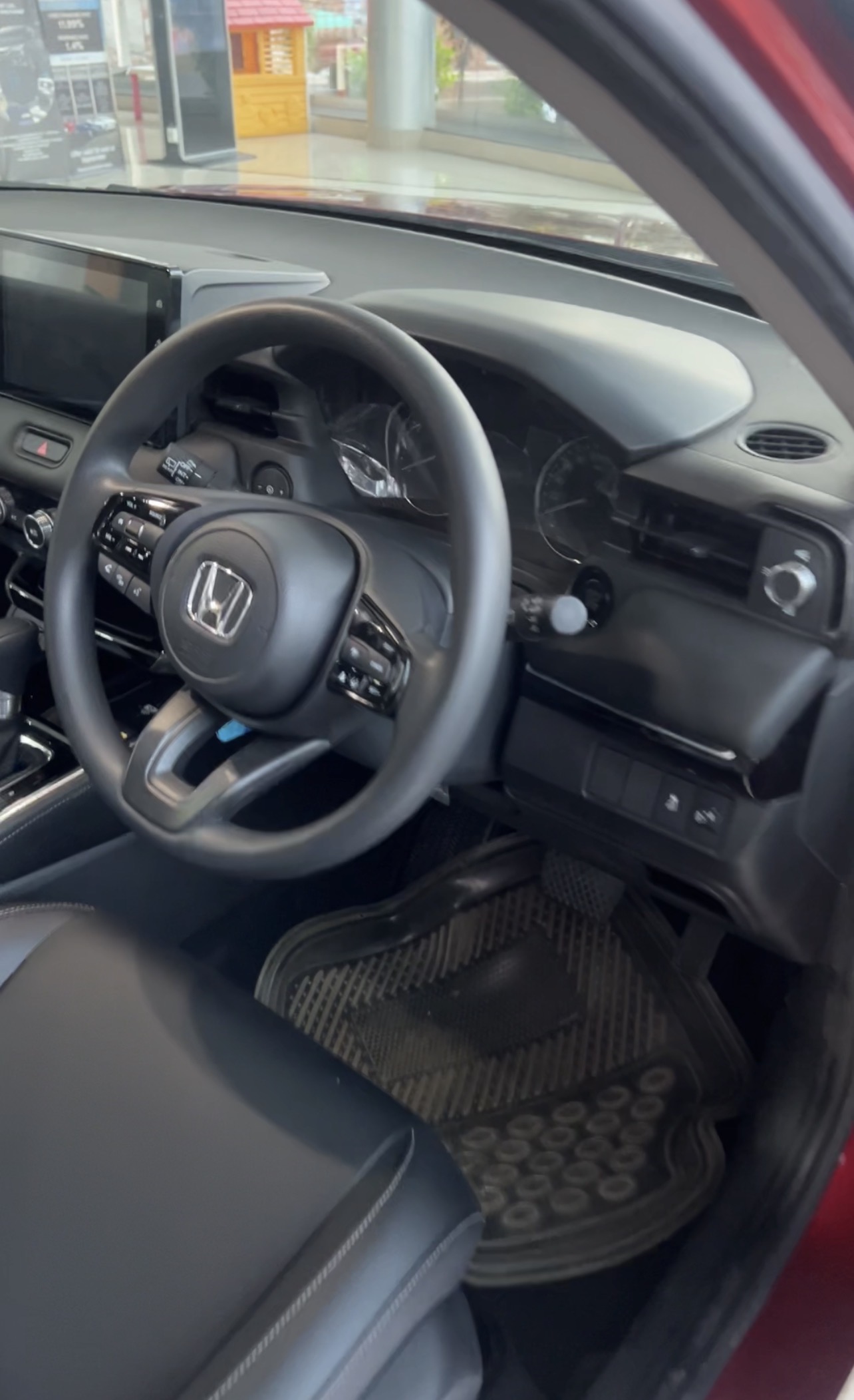 2026 Honda HR-V VTi-S